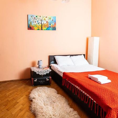 Smart Lwow House Apartment Bagian luar foto