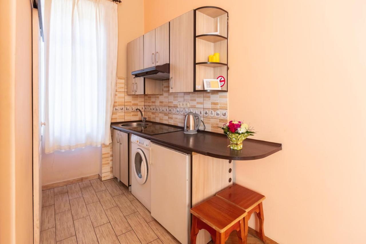 Smart Lwow House Apartment Bagian luar foto